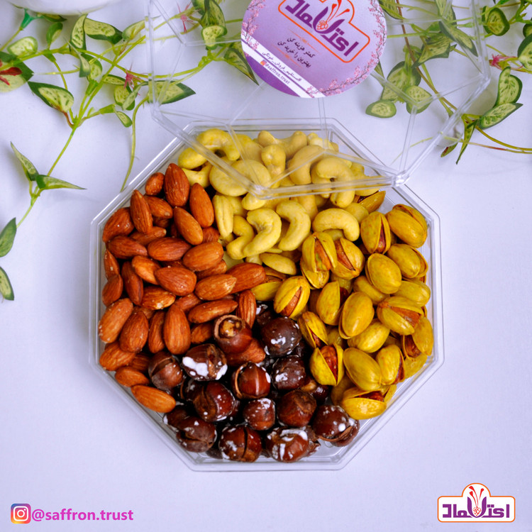 آجیل چهار مغز مخصوص یک کیلویی اعتماد تازه (تخفیف ویژه)پک یک کیلویی