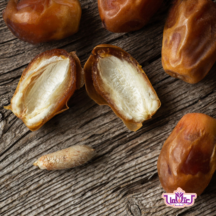 خرما زاهدی بسیار درشت امسالی یک کیلویی اعتماد (تخفیف ویژه)