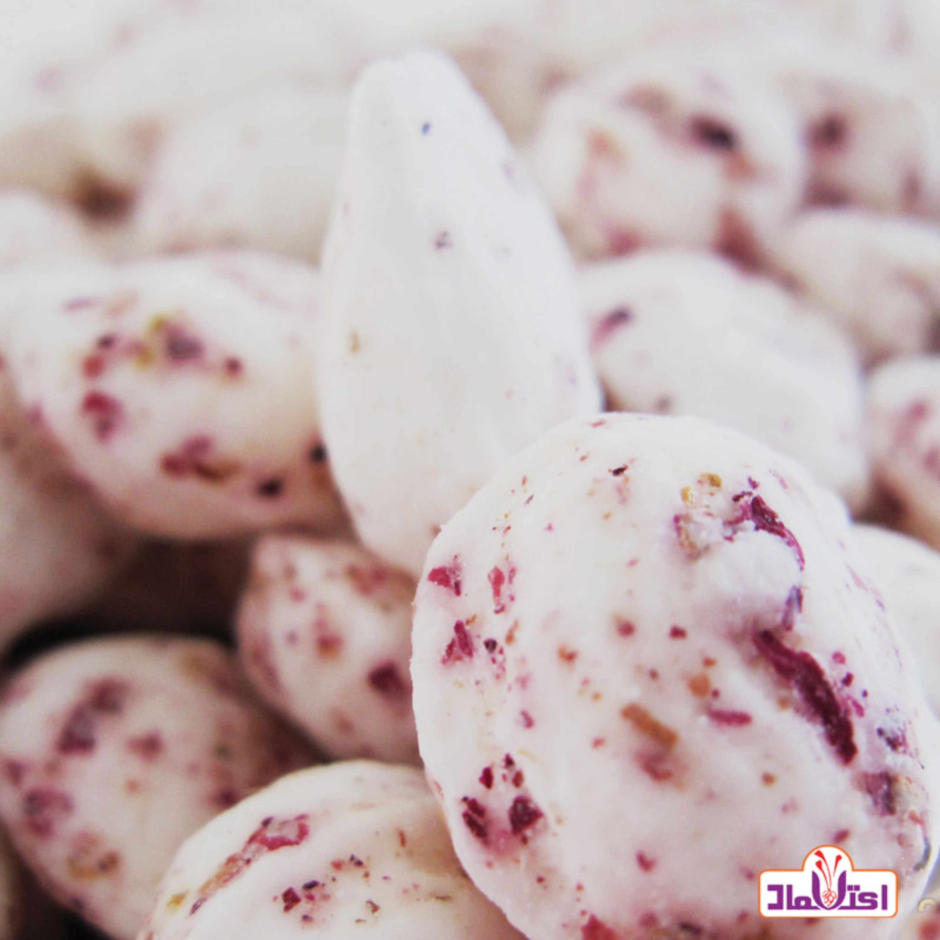 شکر پنیر گل محمدی 500 گرمی اعتماد تازه(آبنبات)(شکرپنیر )