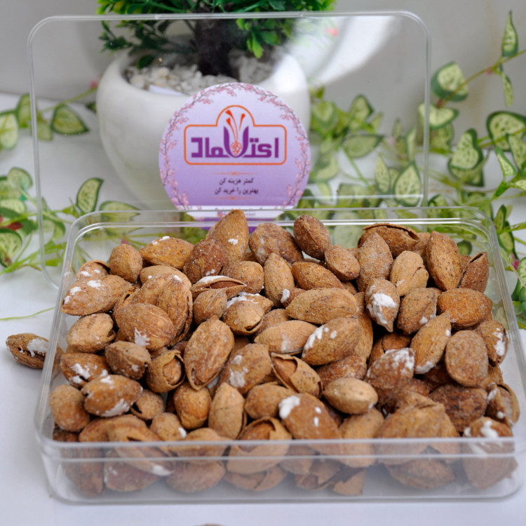 بادام پوست کاغذی برشته 250 گرمی اعتماد (بادام منقا )