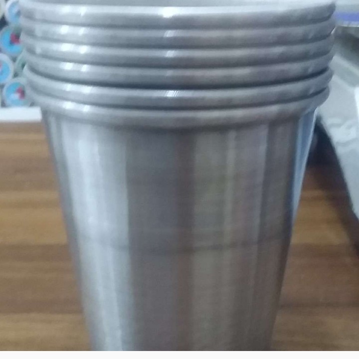 لیوان آلومینیوم بزرگ