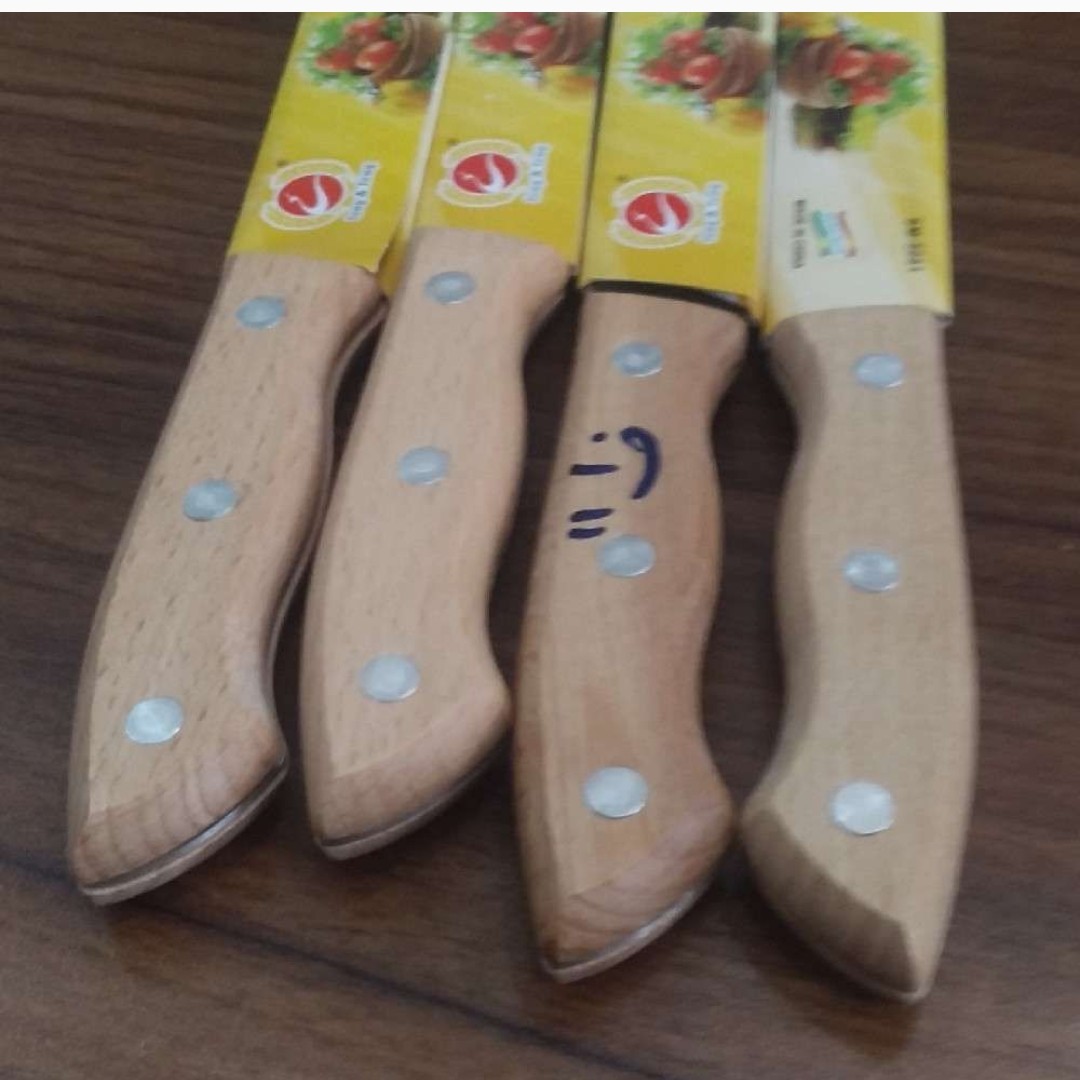 چاقوی دسته چوبی متوسط