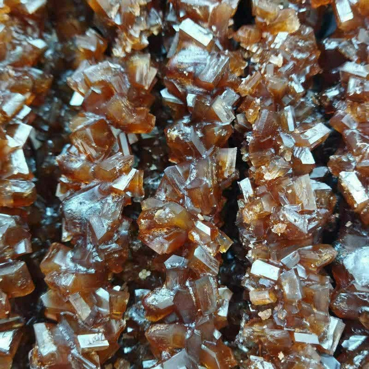 نبات قهوه ای نیشکری شاخه ممتاز فدک (500گرم)