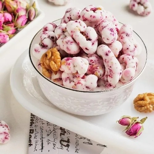 نقل گردویی گل محمدی ارومیه بسته 500 گرم