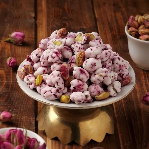 نقل ارومیه پسته و گل محمدی بسته 500 گرم