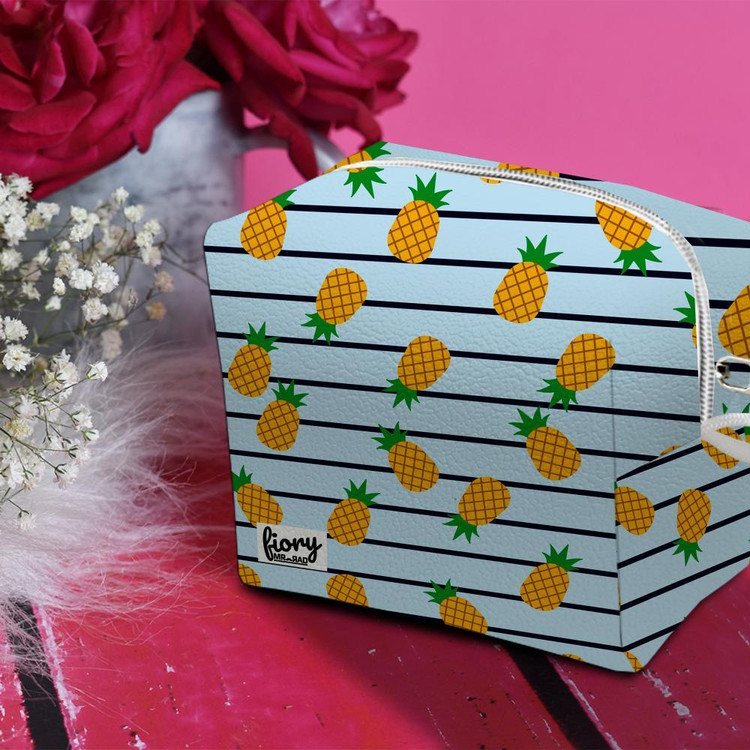 کیف پد بهداشتی فیوری طرح آناناس pineapple کد fiory 2354