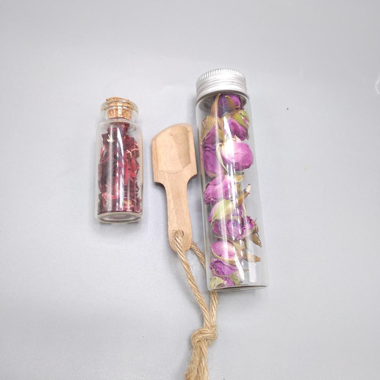 نمک حمام رز گلد مدل RoseTea وزن 650 گرم